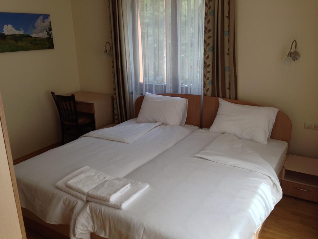 Mala Planina Guest House Iskrets Oda fotoğraf