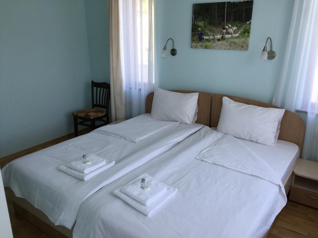 Mala Planina Guest House Iskrets Dış mekan fotoğraf