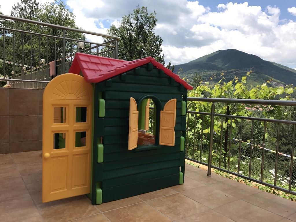 Mala Planina Guest House Iskrets Dış mekan fotoğraf